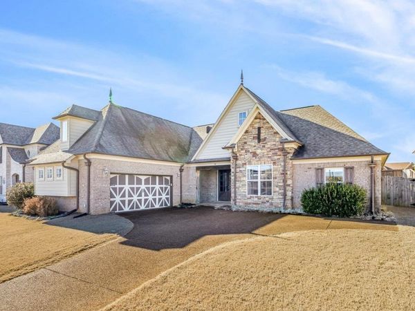 210 CROSS CREEK DR, Oakland, TN 38060