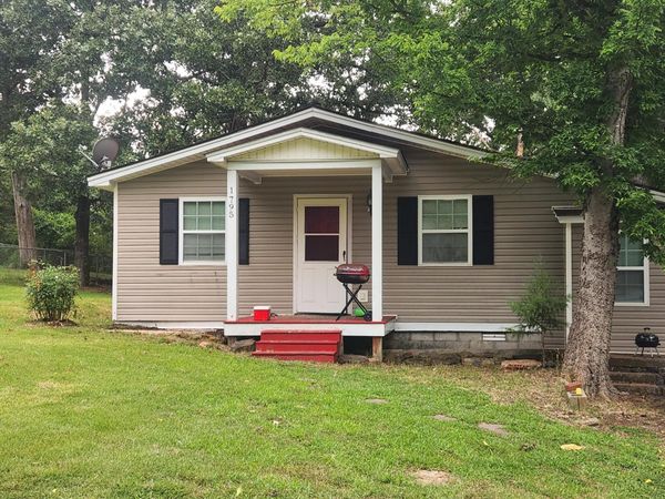 1795 Addie Street, Batesville, AR 72501