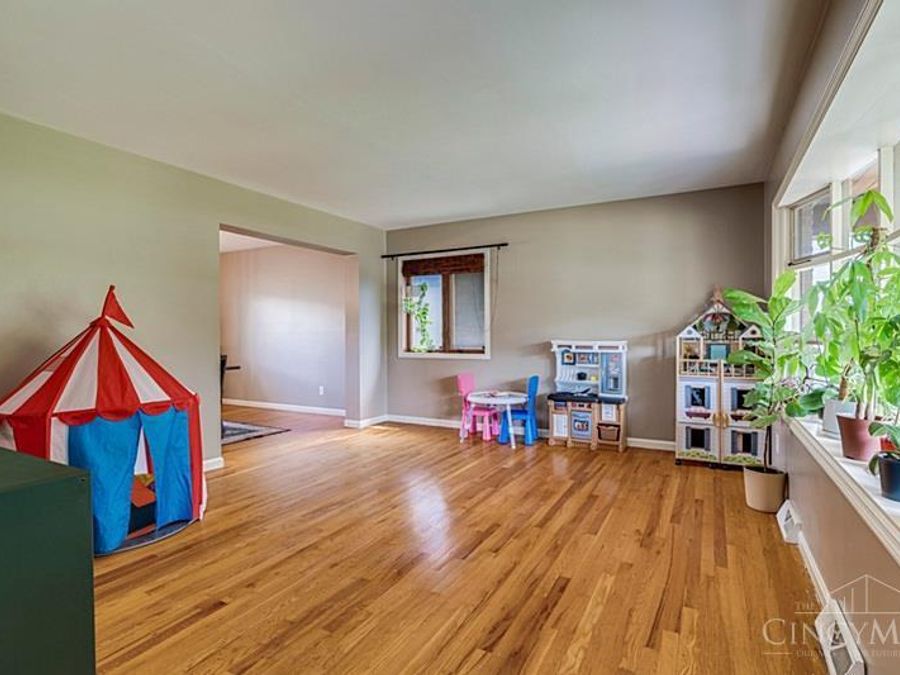 5558 Foxrun Court, Cincinnati, OH 45239 Photo 5