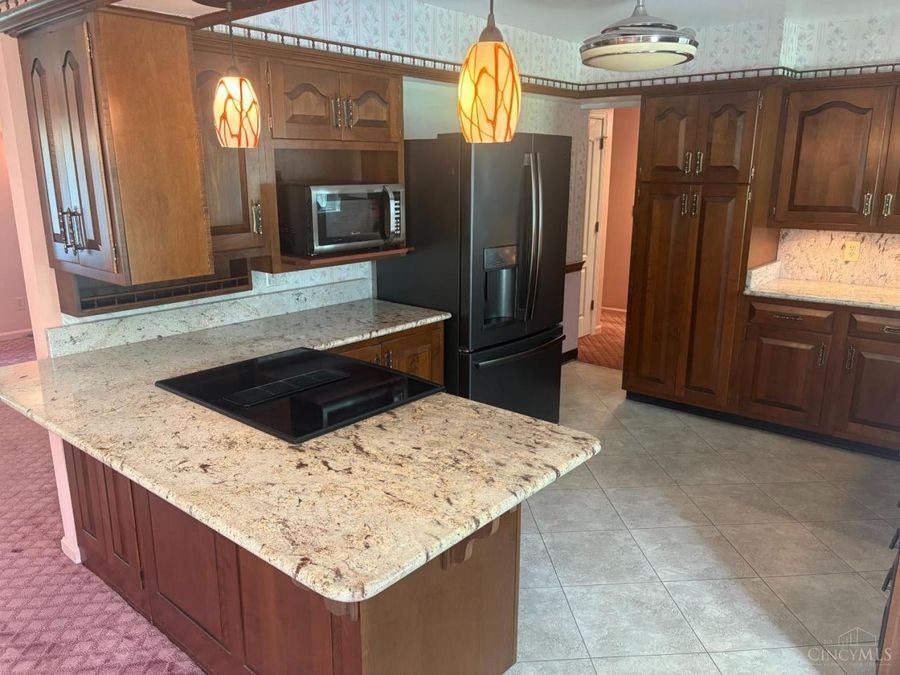 7755 Pfeiffer Road, Montgomery, OH 45242 Photo 10