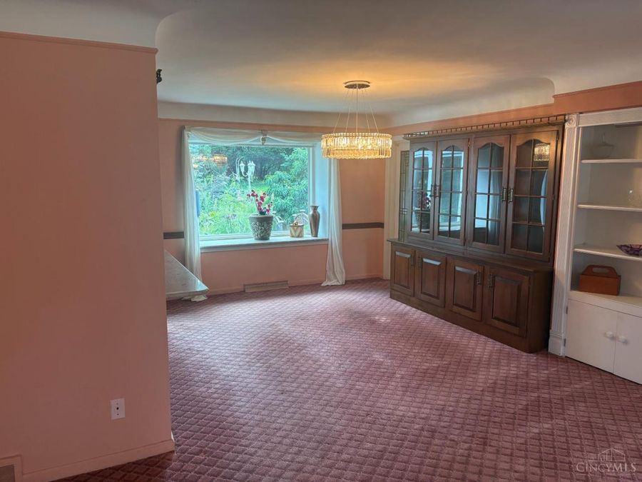 7755 Pfeiffer Road, Montgomery, OH 45242 Photo 7