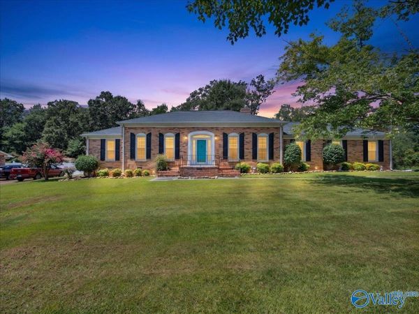 3208 Scenic Drive, Scottsboro, AL 35769