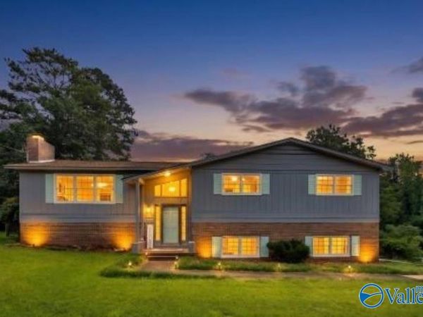 3207 Scenic Drive, Scottsboro, AL 35769