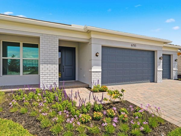 6783 68th Square, Vero Beach, FL 32967