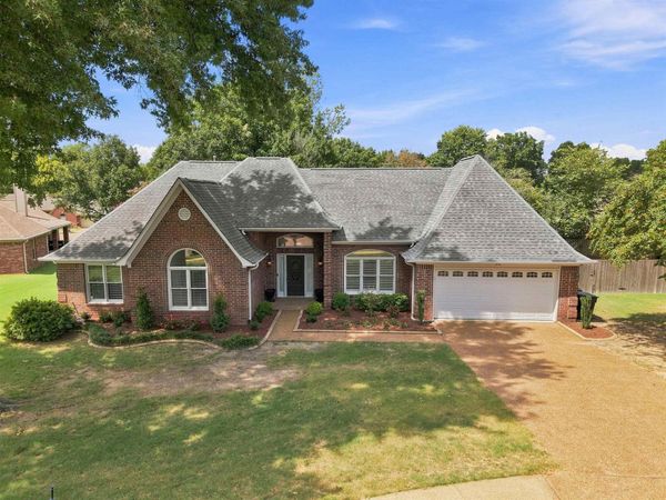216 ALAN CV, Collierville, TN 38017
