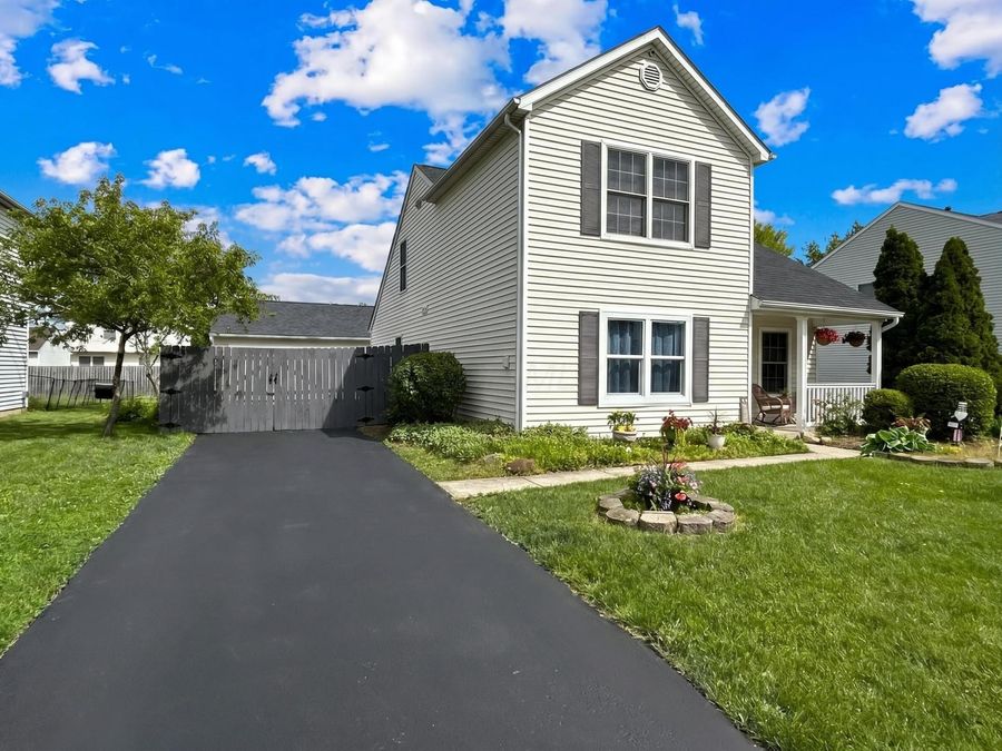 4048 Grayson Drive , Obetz, OH 43207 Photo 1