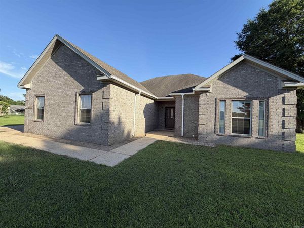 683 HWY 321 , Beebe, AR 72012