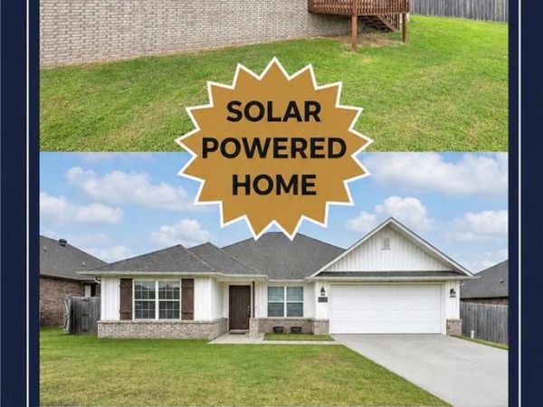 812 Vista Street , Gentry, AR 72734