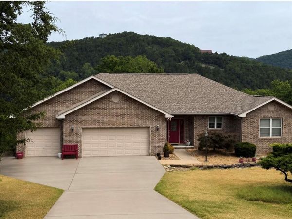 58 Bandy Drive , Holiday Island, AR 72631