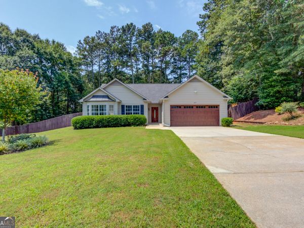 477 Cedar Trail, Winder, GA 30680