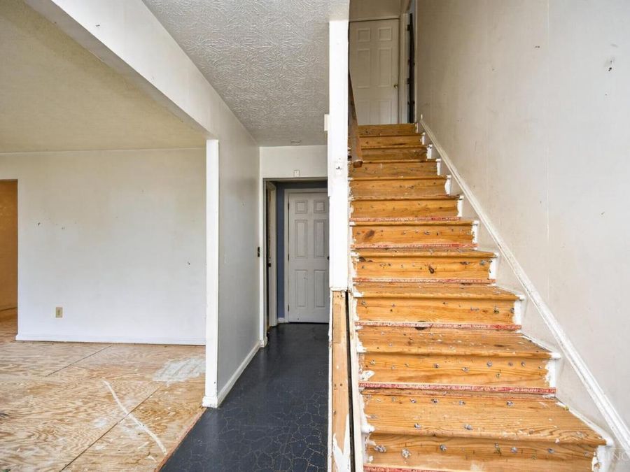12145 Kenn Road, Springdale, OH 45240 Photo 10
