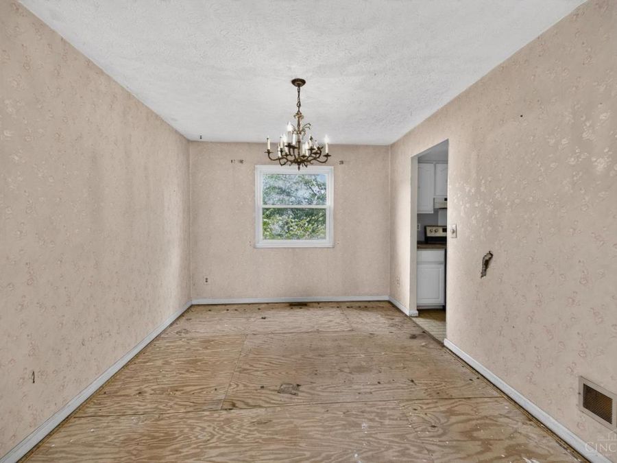 12145 Kenn Road, Springdale, OH 45240 Photo 15