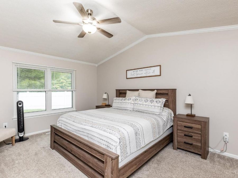 950 Red Fox Court, Monroe, OH 45050 Photo 9