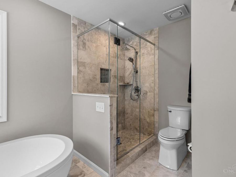 995 Nottingham Drive, Anderson Township, OH 45255 Photo 32