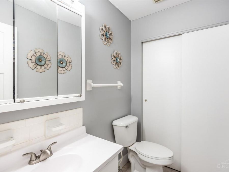 301 Marsha Jeanne Way, Centerville, OH 45458 Photo 32