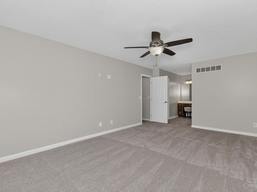 5593 Eden Ridge Drive, Green Township, OH 45247 Photo 26
