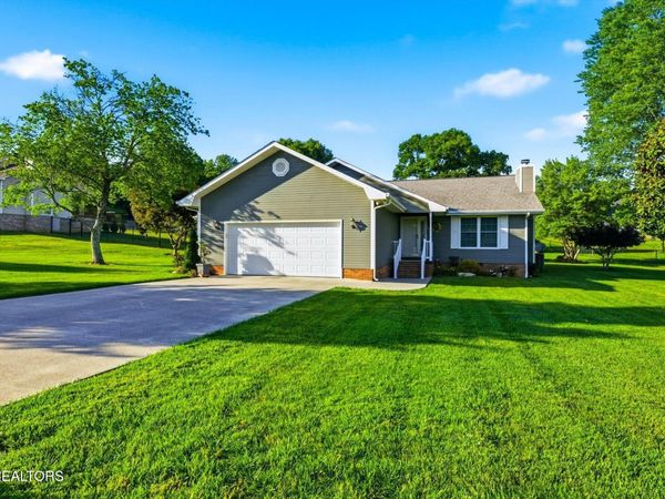 1404 Housley Drive, Athens, TN 37303