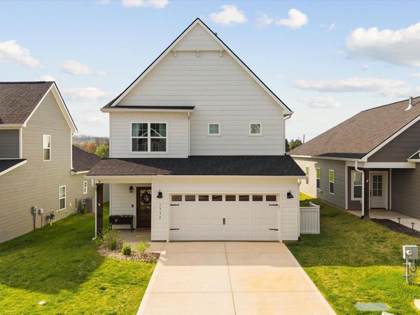 1534 Spring Berry Lane, Knoxville, TN 37924
