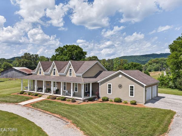 1444 Cherry Creek Rd, Sparta, TN 38583