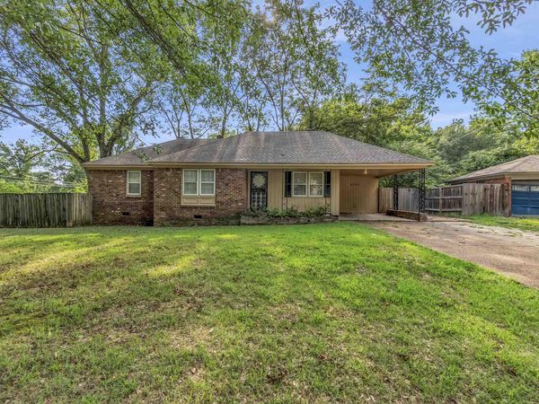 3761 UNIVERSITY ST, Memphis, TN 38127