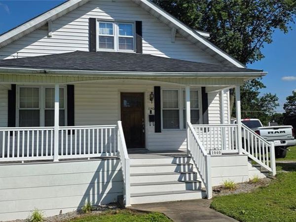 1040 William Street , Chester, IL 62233