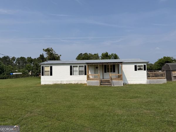 74 McGlashin Drive, Homerville, GA 31634