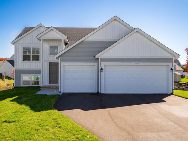 4706 2nd Street Court NE, Saint Cloud, MN 56304