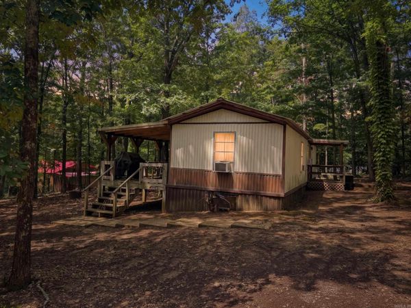 40 Ponca , Edgemont, AR 72044