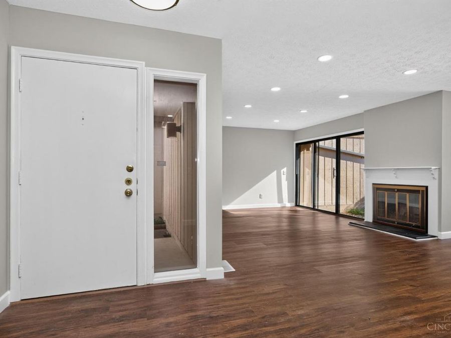 8022 Timbertree Way, West Chester, OH 45069 Photo 5