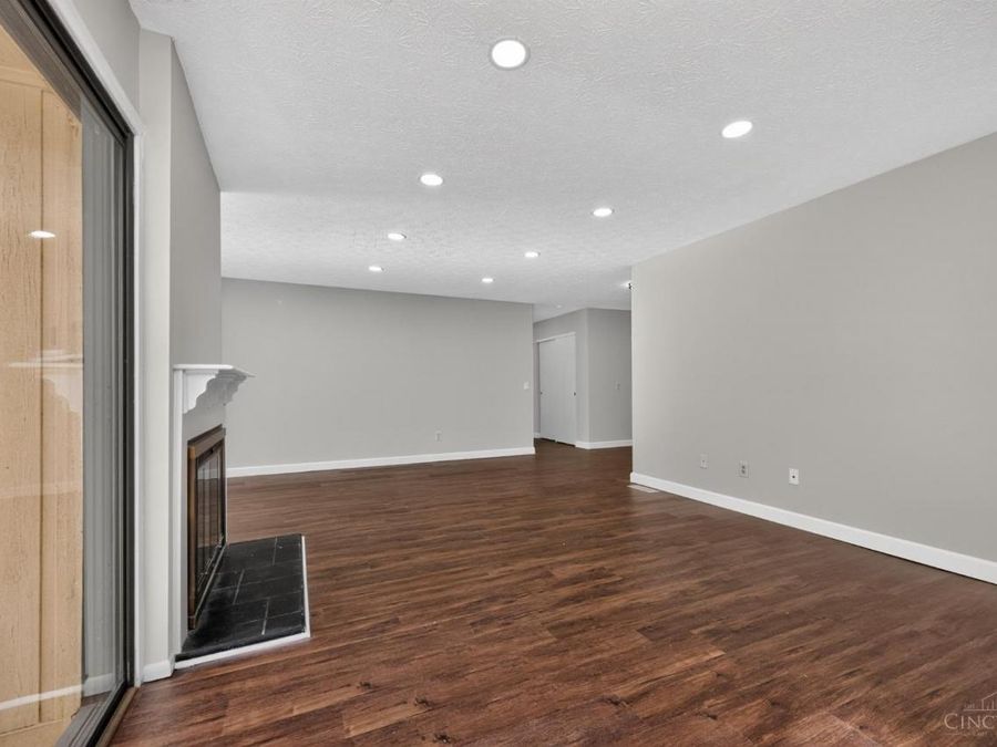 8022 Timbertree Way, West Chester, OH 45069 Photo 9