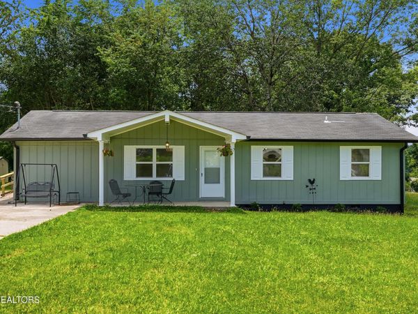 154 Selma St, Lenoir City, TN 37771