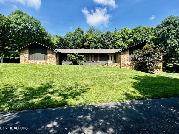 7708 Dave Rd, Knoxville, TN 37938