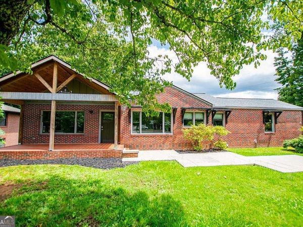 2024 Maple Street, Carrollton, GA 30117