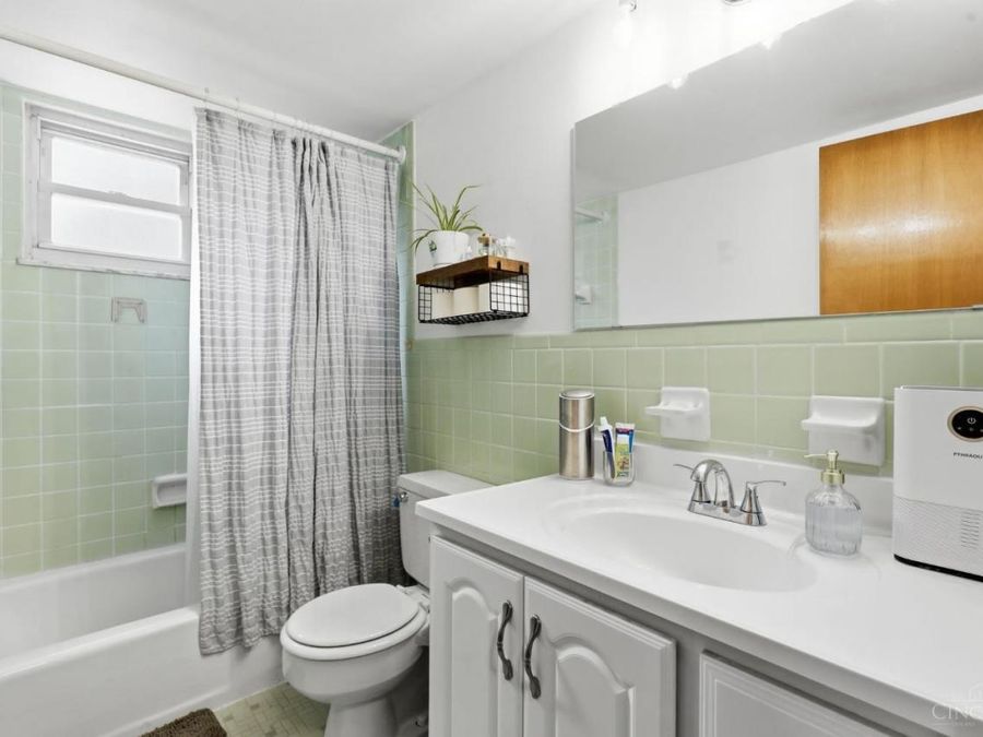 7975 Pfeiffer Road, Montgomery, OH 45242 Photo 34