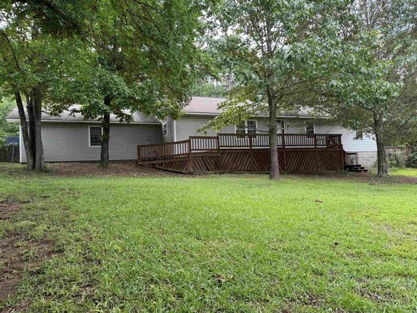 41 Dogwood , Higden, AR 72067