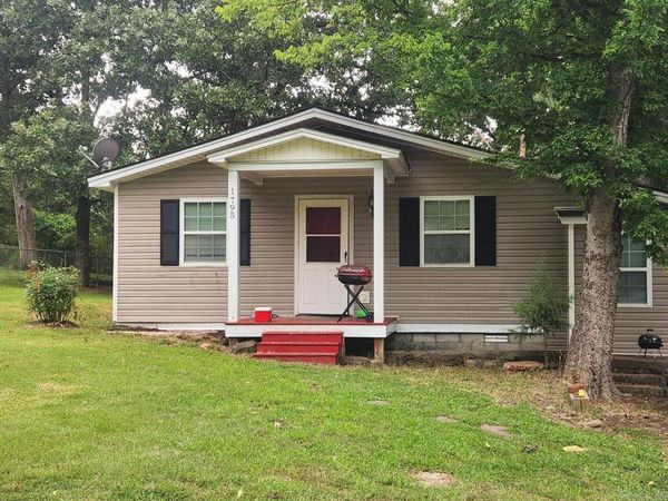 1795 Addie , Batesville, AR 72501