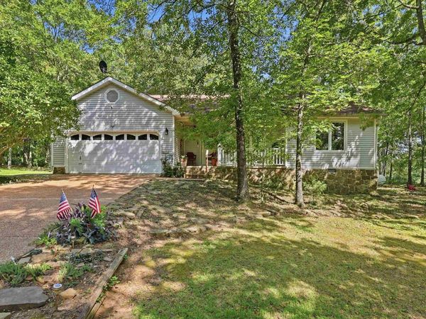106 Dahlia , Fairfield Bay, AR 72088