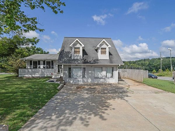 202 Mill Creek Road, Woodstock, GA 30188
