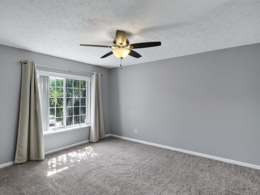 5574 Regimental Place, Cincinnati, OH 45239 Photo 29