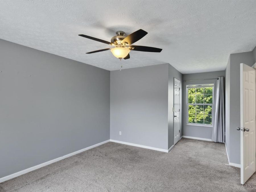 5574 Regimental Place, Cincinnati, OH 45239 Photo 31