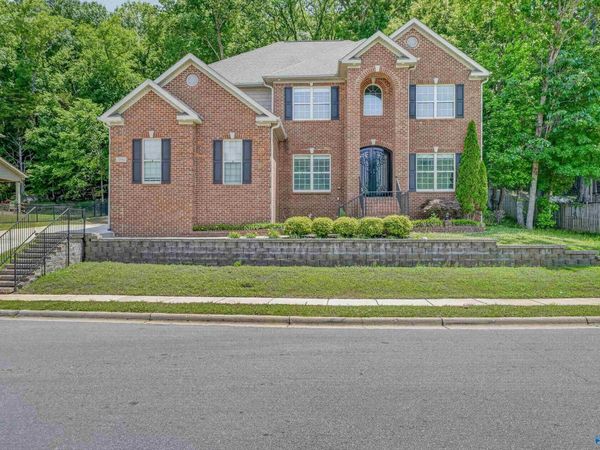 7087 Pale Dawn Place SE, Owens Cross Roads, AL 35763
