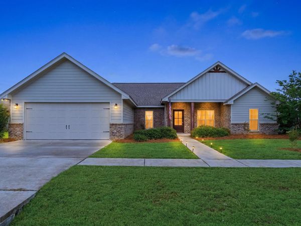 34 Castlewoods Way, Petal, MS 39465