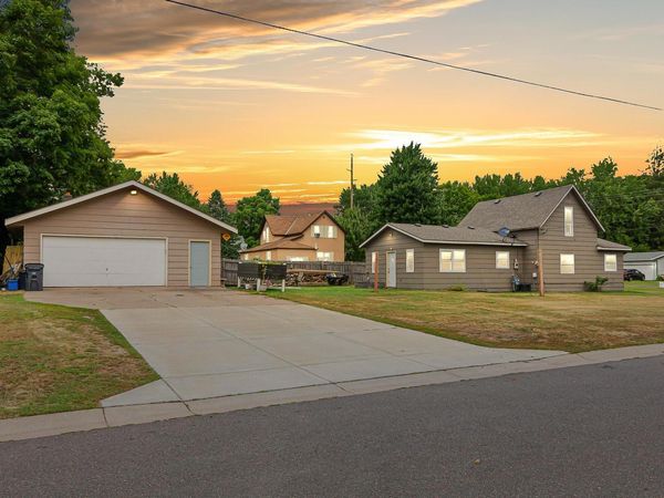 305 2nd Street NE, Pine City, MN 55063