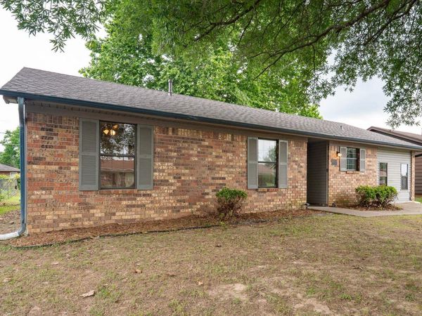 6608 Delhaven , North Little Rock, AR 72117