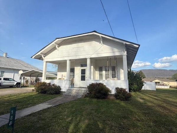 188 Howard Street, Pikeville 37367