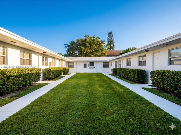 2230 Jackson St , Unit 1W, Hollywood, FL 33020