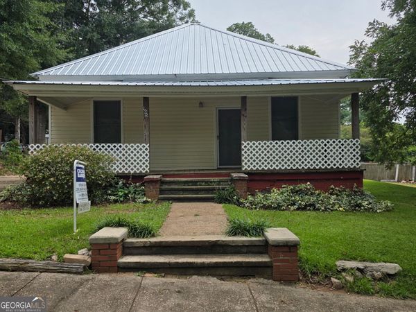 905 South Parkway, Lagrange, GA 30240