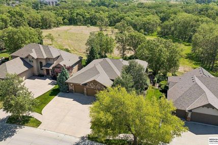 3415 S 184 Avenue, Omaha, NE 68130