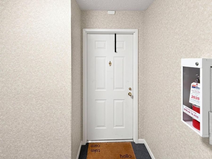 8390 Spring Valley Court, Unit 206, West Chester, OH 45069 Photo 2