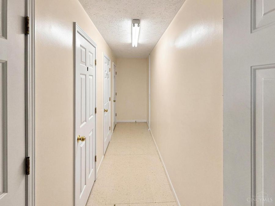 8390 Spring Valley Court, Unit 206, West Chester, OH 45069 Photo 26